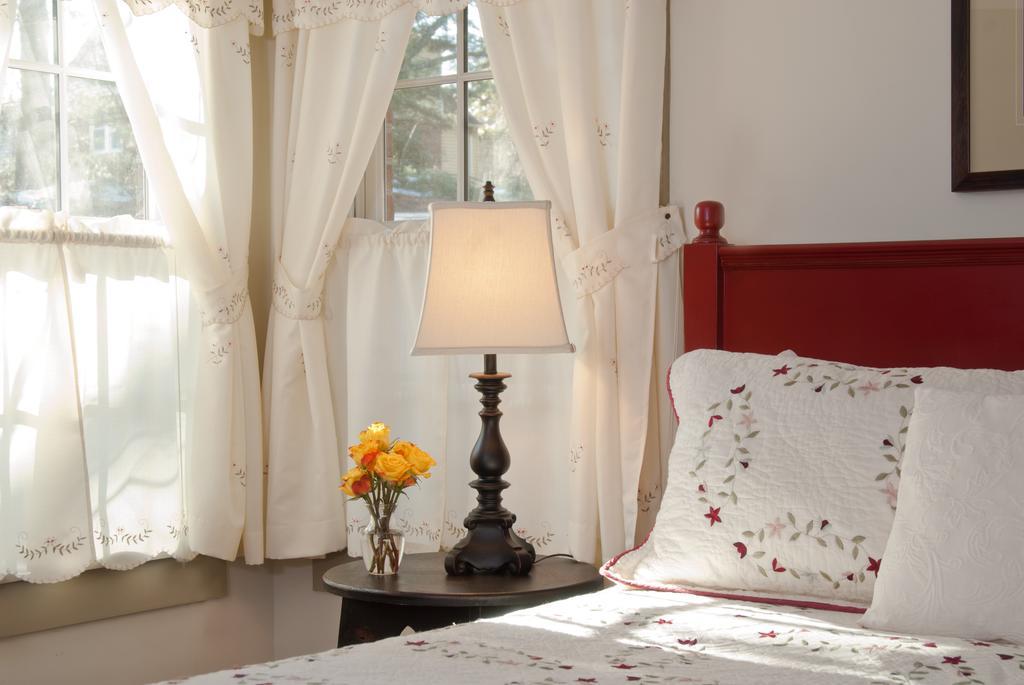 Wayside Inn Bed And Breakfast Элликотт-Сити Экстерьер фото