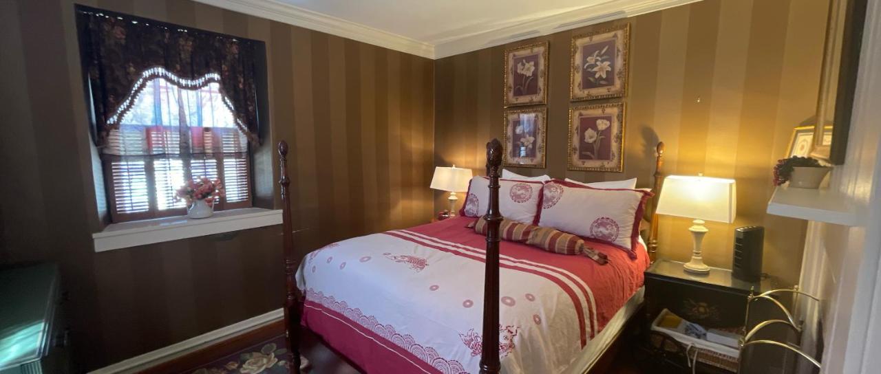 Wayside Inn Bed And Breakfast Элликотт-Сити Экстерьер фото