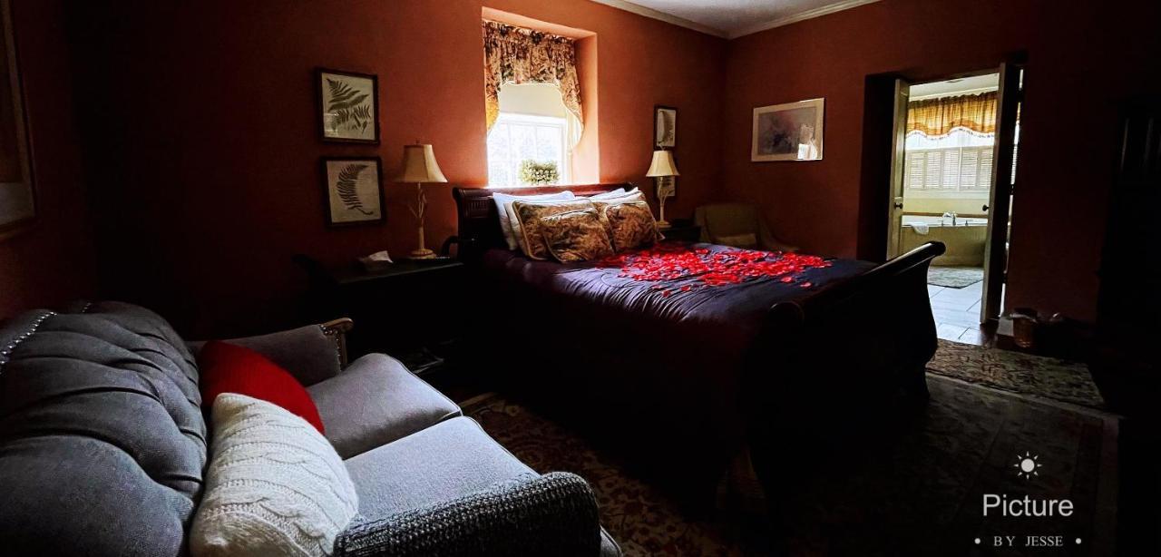 Wayside Inn Bed And Breakfast Элликотт-Сити Экстерьер фото