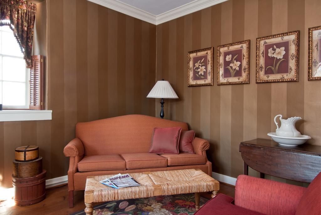 Wayside Inn Bed And Breakfast Элликотт-Сити Номер фото