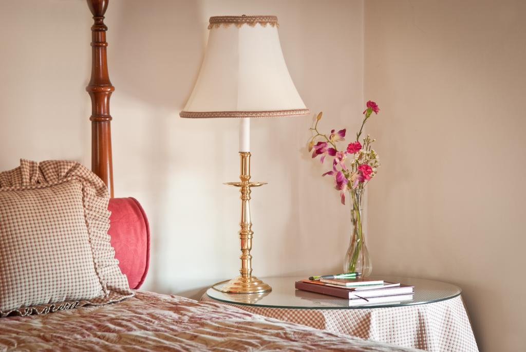 Wayside Inn Bed And Breakfast Элликотт-Сити Номер фото